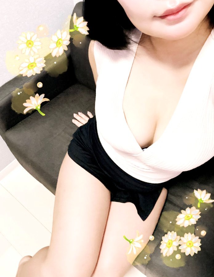 出勤致しました！リラの画像