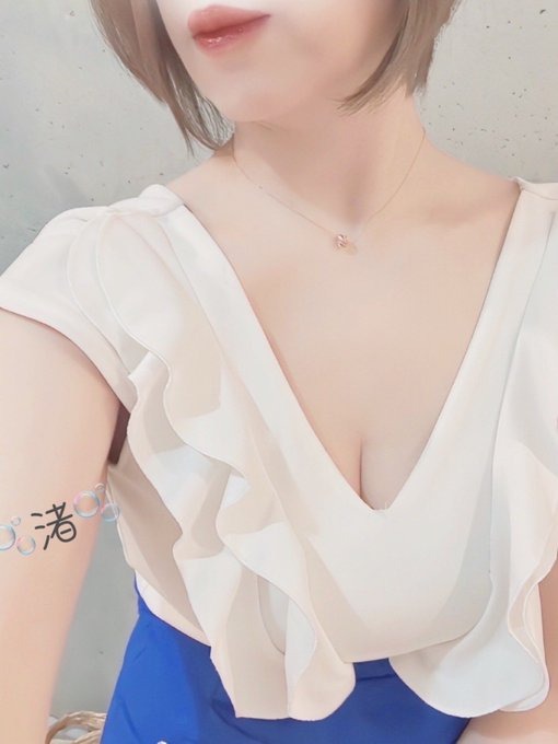 昨日は初出勤でした&#の画像