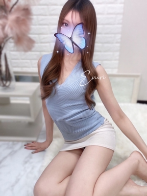 圧倒的美白・ツルツル美肌に お客様の目も潤うことでしょう♪