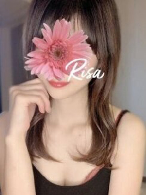 思わずおっと二度見してしまうようなとても綺麗で可愛いお顔立ち♡