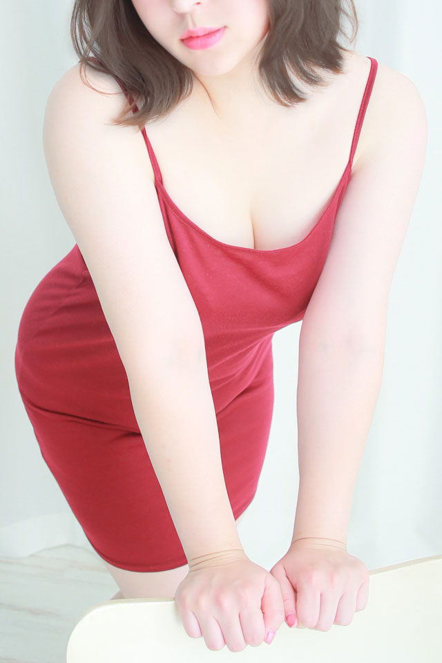 小松まみ