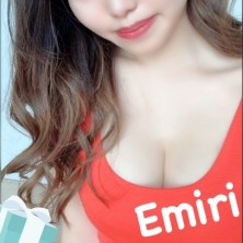 えみり