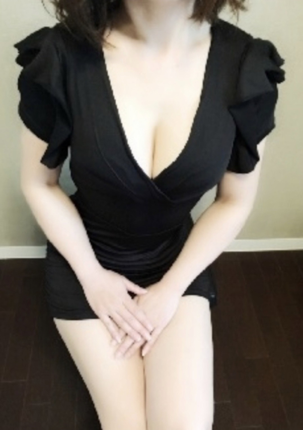 美月（みづき)グラマラス美女
