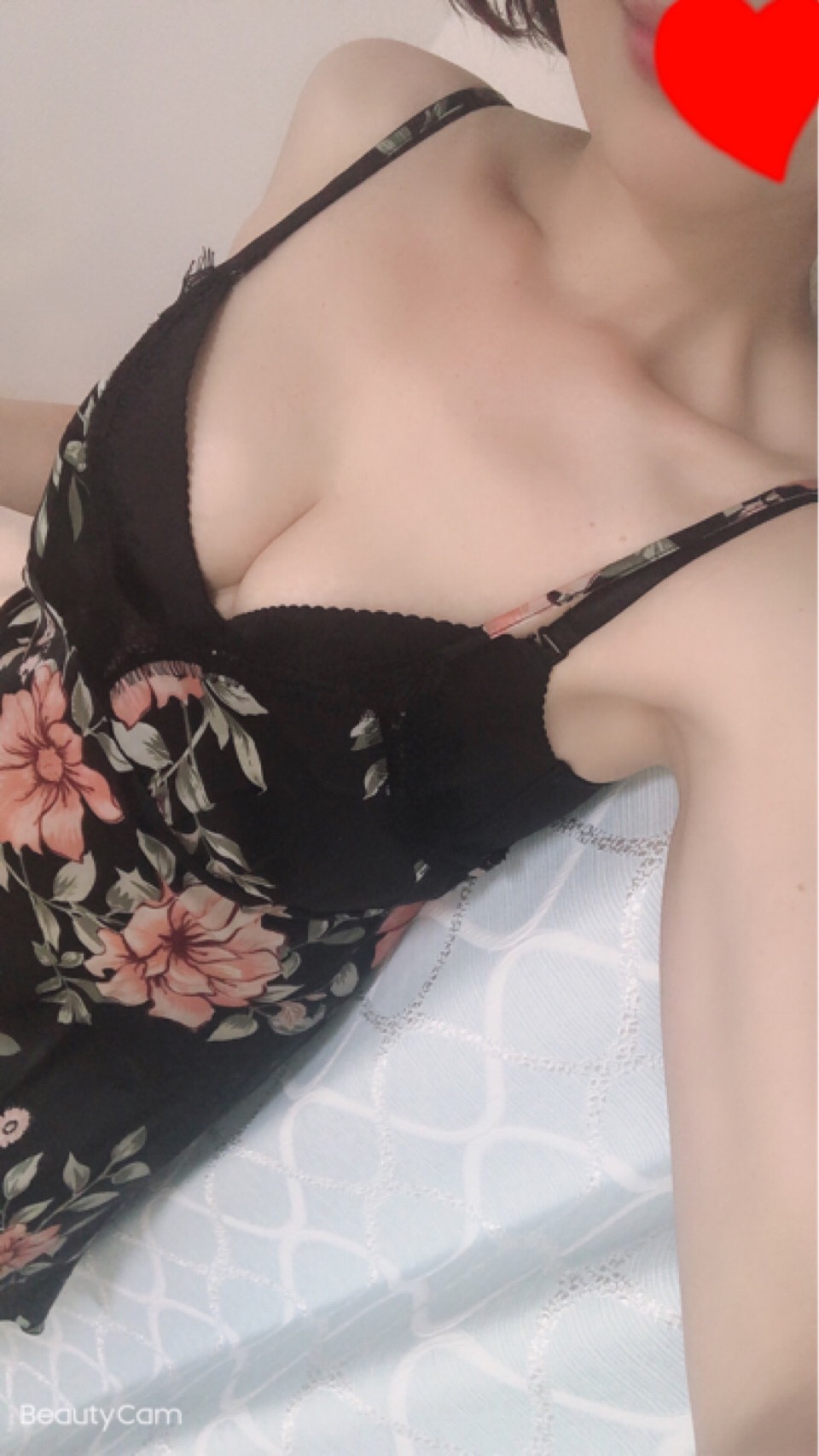 浅倉芽依写真2