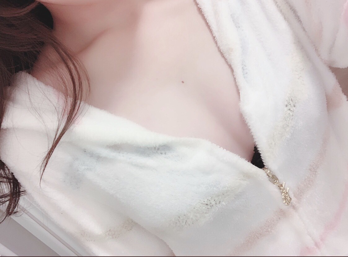 えれな写真2