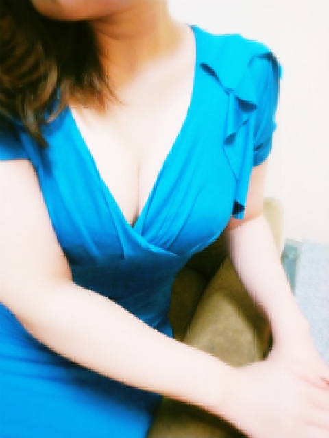 田村りさ